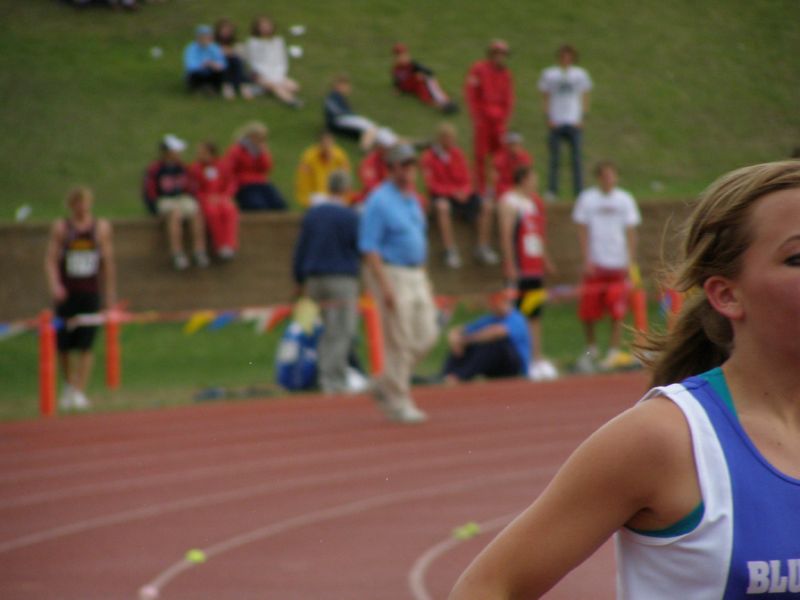 Class B Girls 400 Relay (8 of 8)