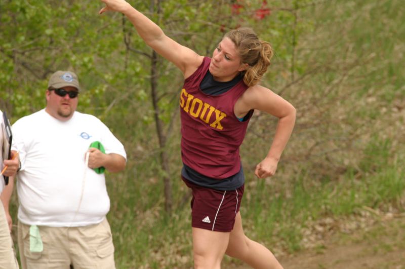 Shot Put - Girls B (7 of 76)