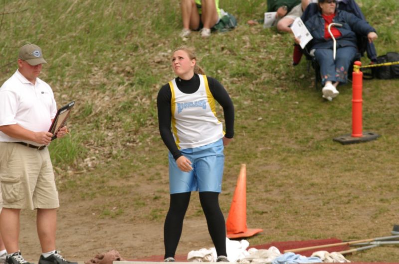 Shot Put - Girls B (57 of 76)