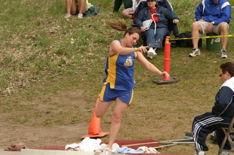 Shot Put - Girls B (59 of 76)