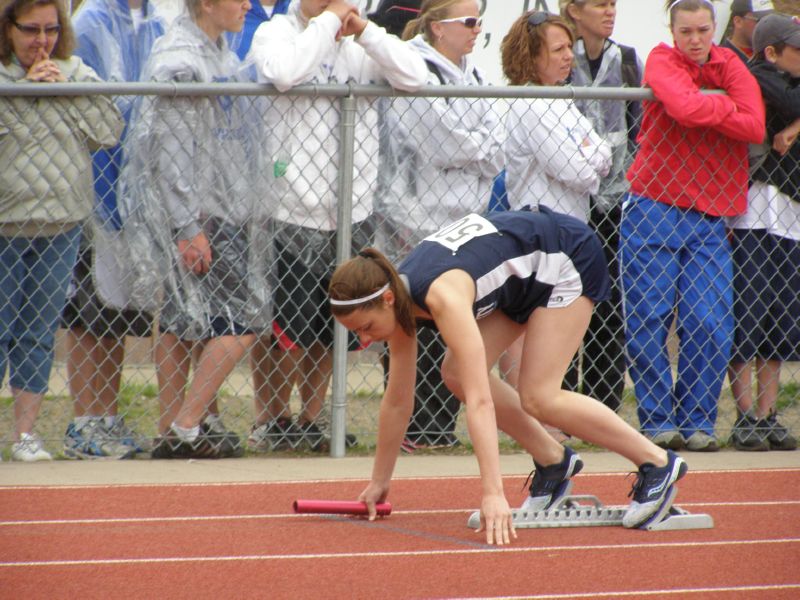 800 Meter Relay Prelims - All Events (3 of 22)