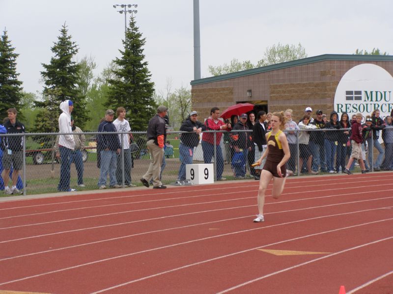 800 Meter Relay Prelims - All Events (4 of 22)