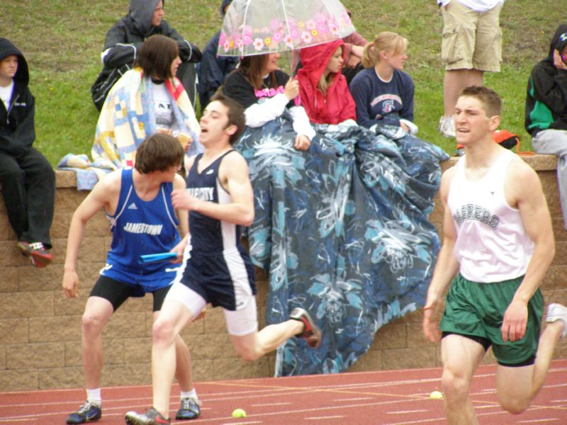 800 Meter Relay Prelims - All Events (10 of 22)