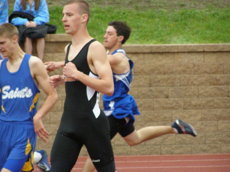 800 Meter Relay Prelims - All Events (11 of 22)