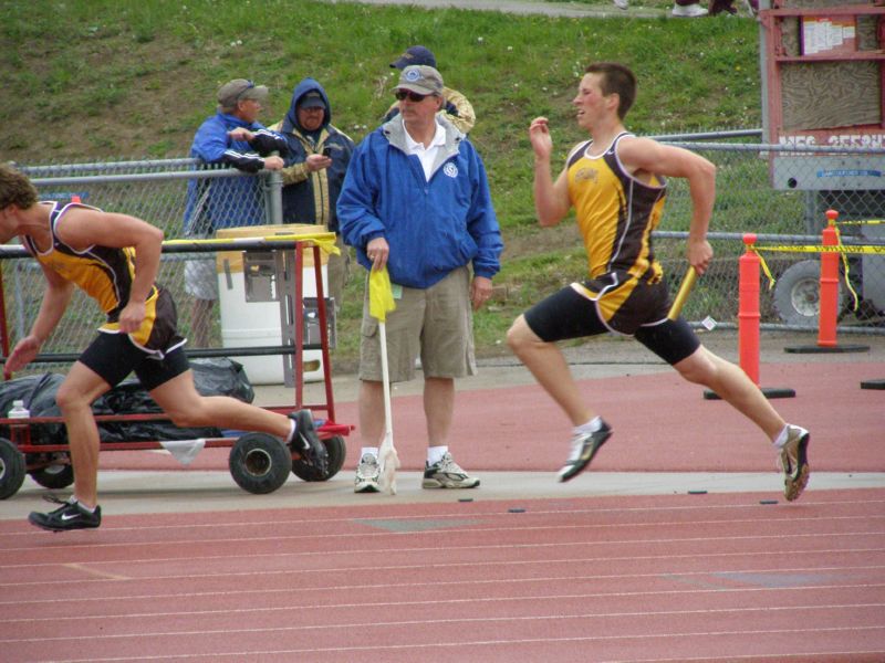 800 Meter Relay Prelims - All Events (14 of 22)