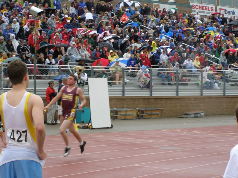 800 Meter Relay Prelims - All Events (16 of 22)