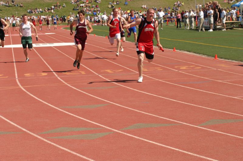 400 Meter Relay - Boys Class A (6 of 8)