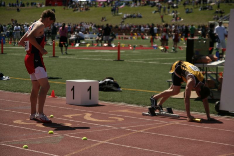 800 Meter Relay - Boys Class A (1 of 20)