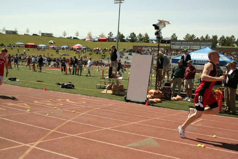 800 Meter Relay - Boys Class A (18 of 20)