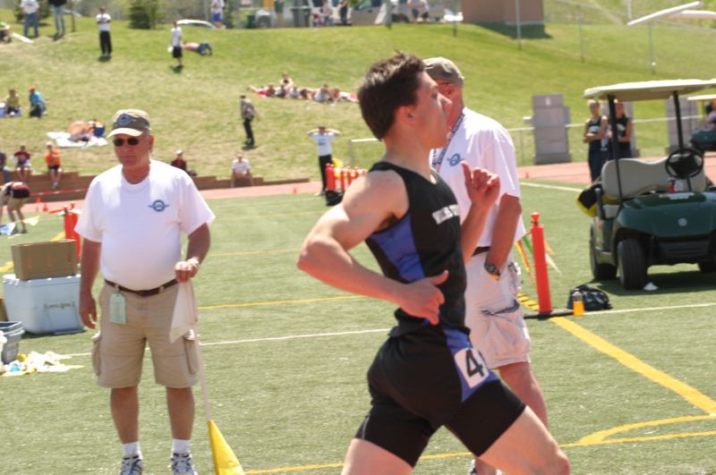 200 Meter Dash - Boys Class B (4 of 8)