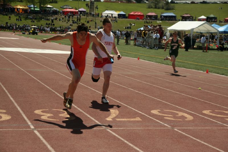 800 Meter Relay - Boys Class B (12 of 25)