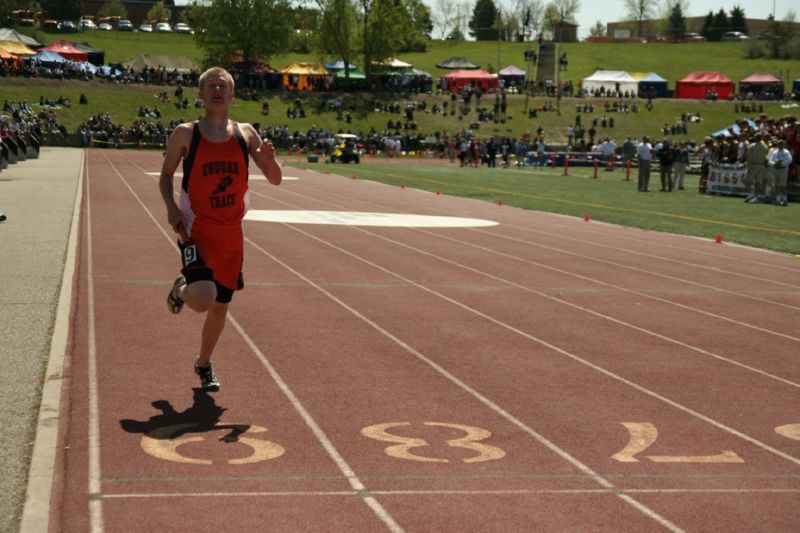 800 Meter Relay - Boys Class B (14 of 25)