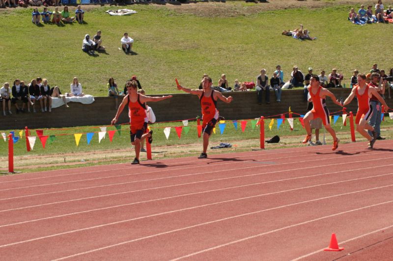 Class B Boys Relay 800 (1 of 6)