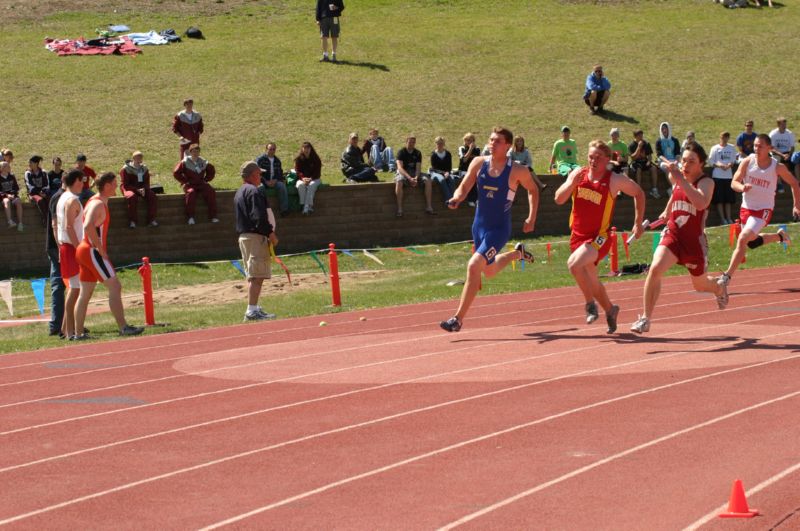 Class B Boys Relay 800 (5 of 6)