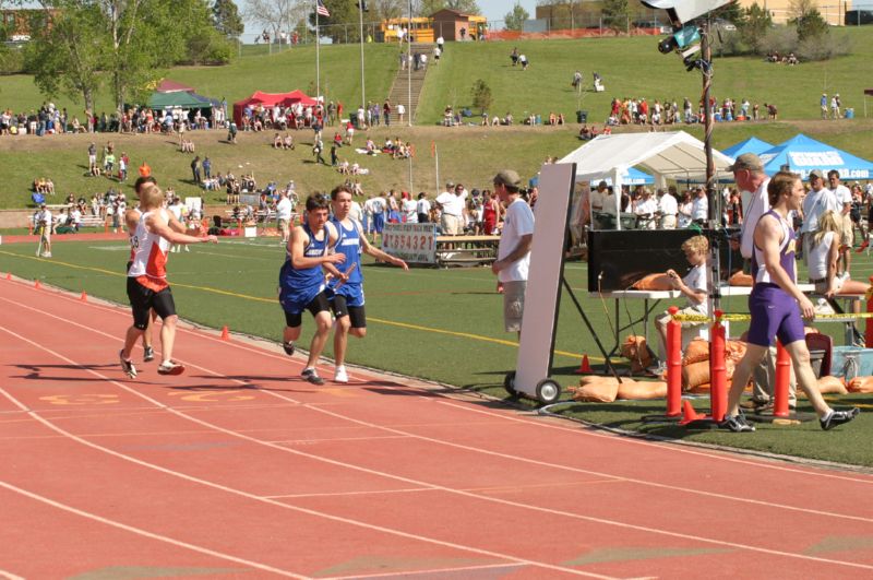 Boys Relay (6 of 100)