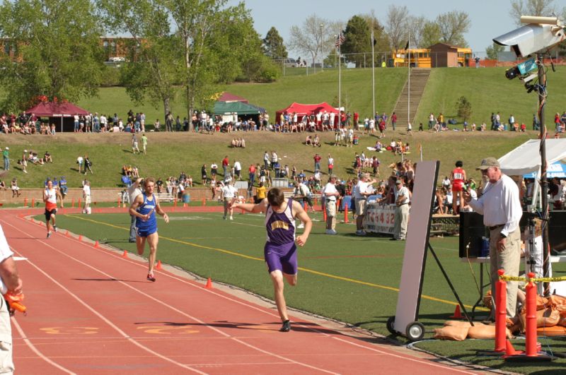 Boys Relay (10 of 100)