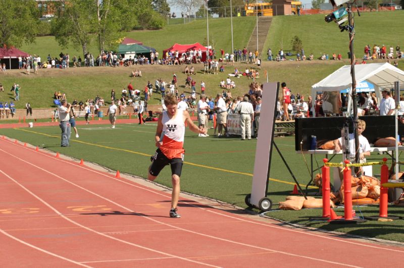 Boys Relay (12 of 100)