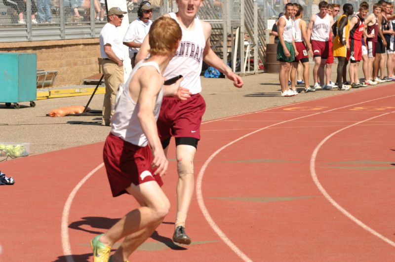 Boys Relay (15 of 100)