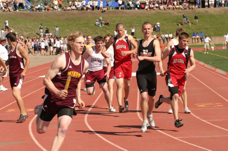 Boys Relay (22 of 100)