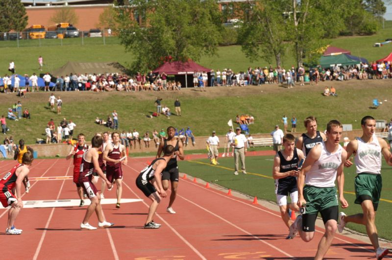 Boys Relay (27 of 100)