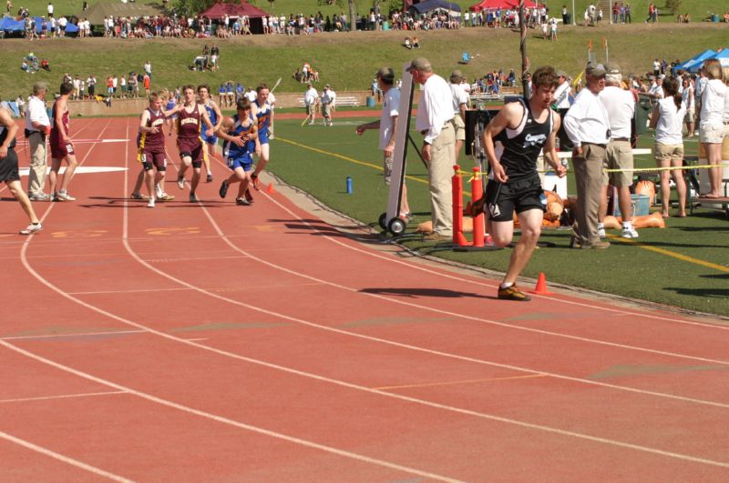 Boys Relay (62 of 100)