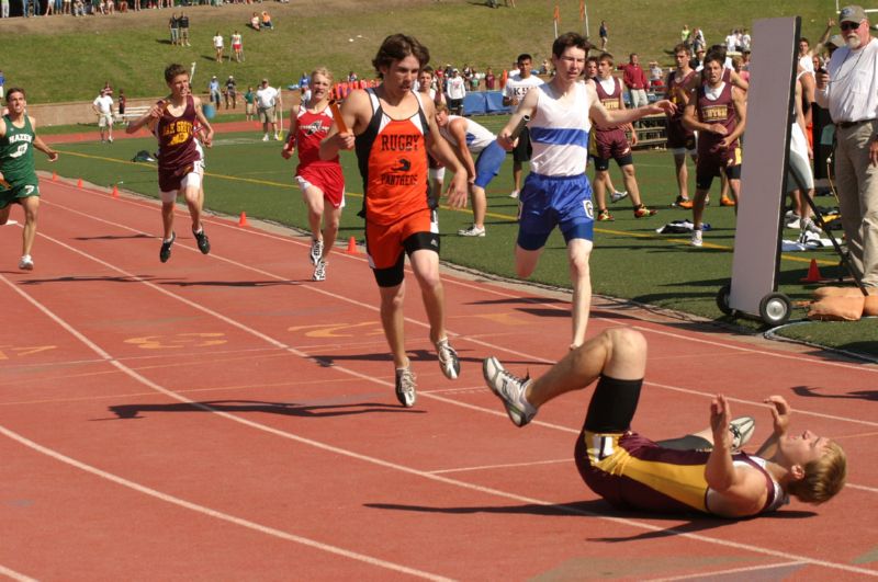 Boys Relay (98 of 100)