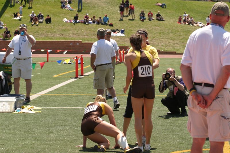 200 Meter Dash - Girls Class A (4 of 4)