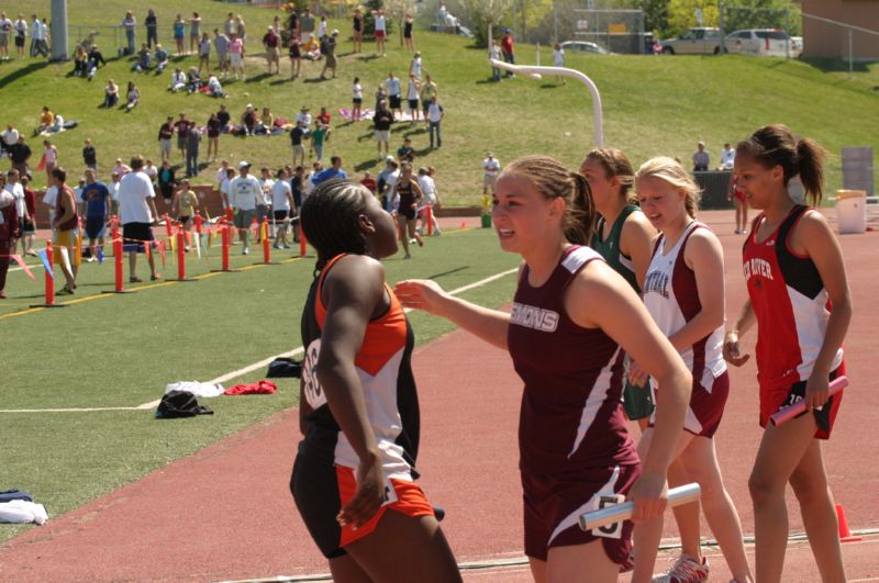 400 Meter Relay - Girls Class A (12 of 12)