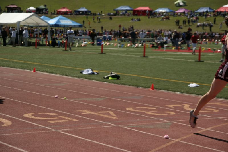 800 Meter Relay - Girls Class A (11 of 13)