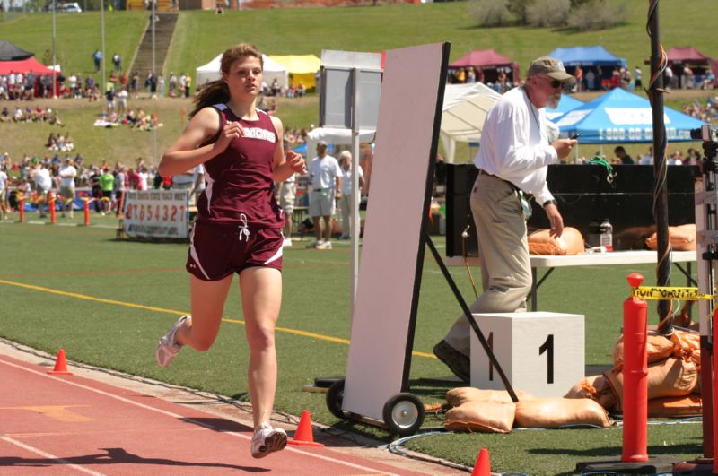 800 Meter Run - Girls Class A (15 of 20)