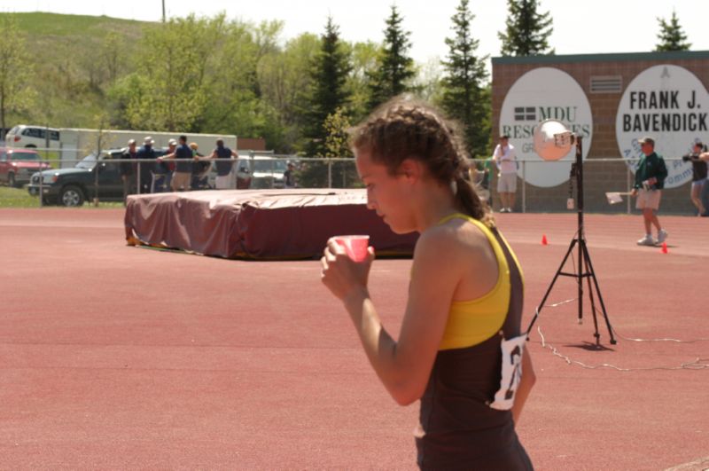 800 Meter Run - Girls Class A (20 of 20)