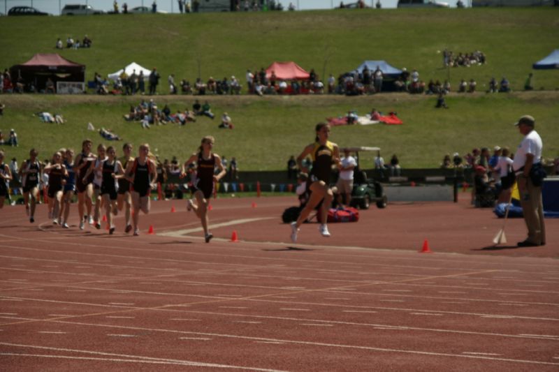 800 Meter Run - Girls Class A (1 of 20)