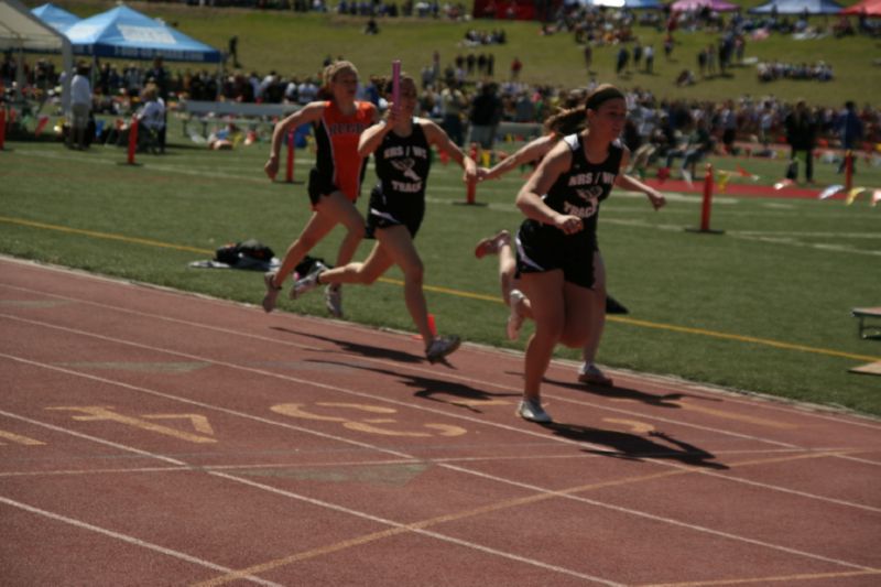 800 Meter Relay - Girls Class B (9 of 16)