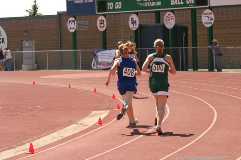 800 Meter Run - Girls Class B (3 of 23)