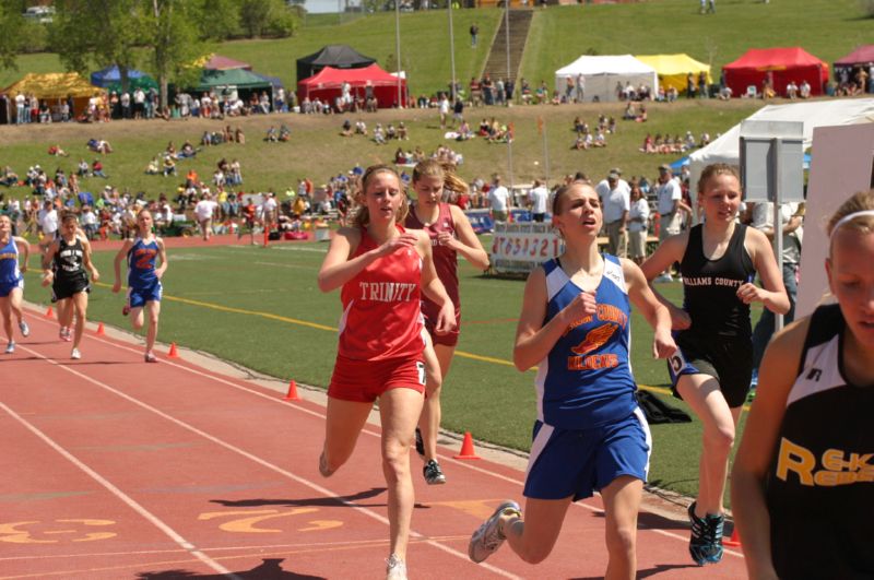 800 Meter Run - Girls Class B (21 of 23)