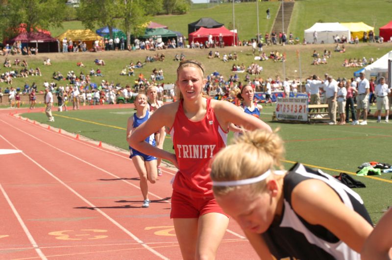 800 Meter Run - Girls Class B (22 of 23)