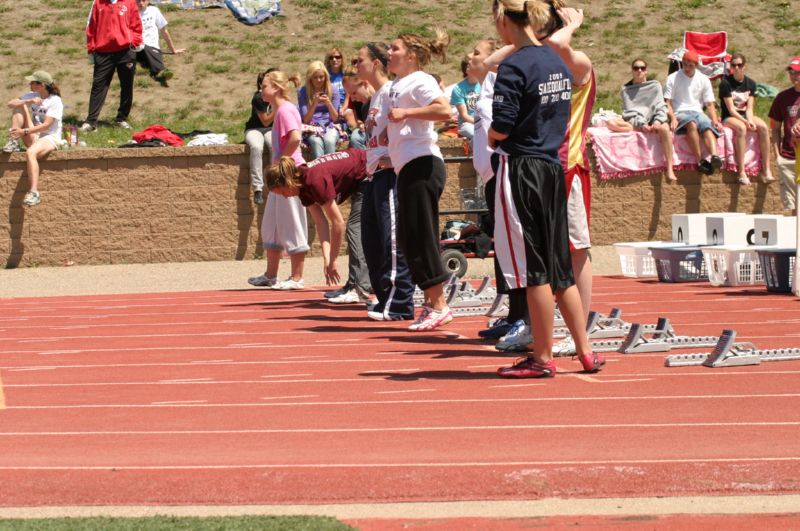 Class B Girls 100 Dash (9 of 14)