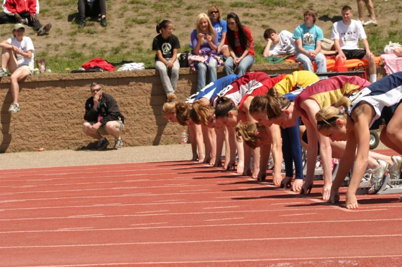 Class B Girls 100 Dash (12 of 14)