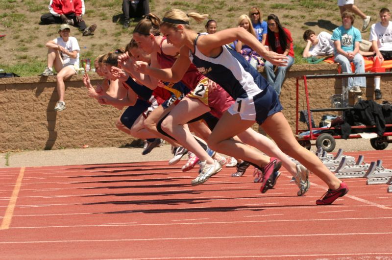 Class B Girls 100 Dash (14 of 14)