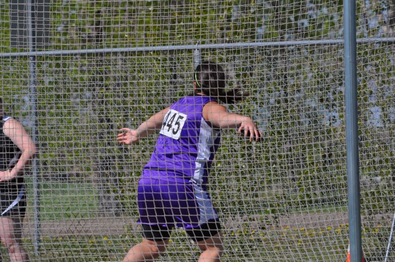 Discus - Girls Class B (10 of 39)