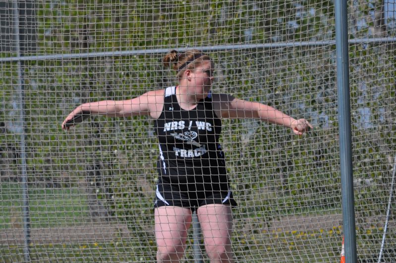 Discus - Girls Class B (26 of 39)