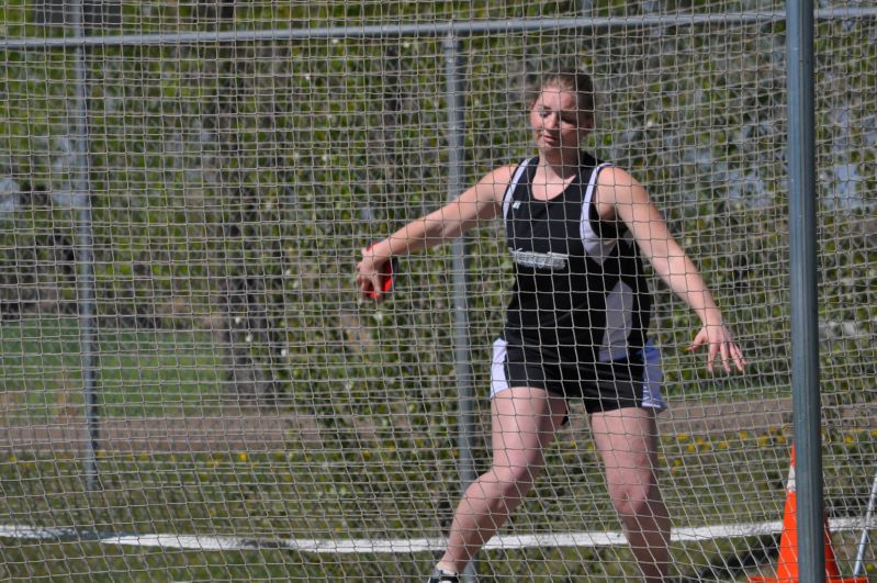 Discus - Girls Class B (31 of 39)