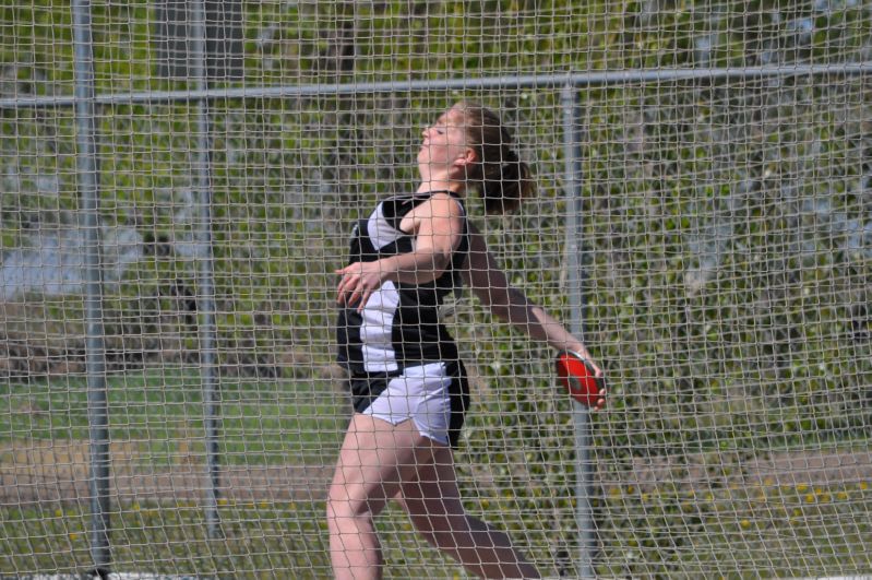 Discus - Girls Class B (33 of 39)