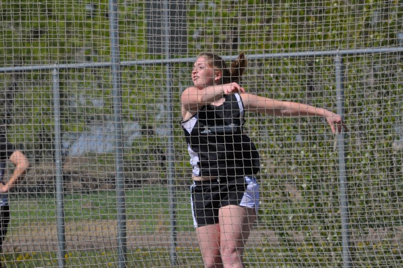 Discus - Girls Class B (34 of 39)