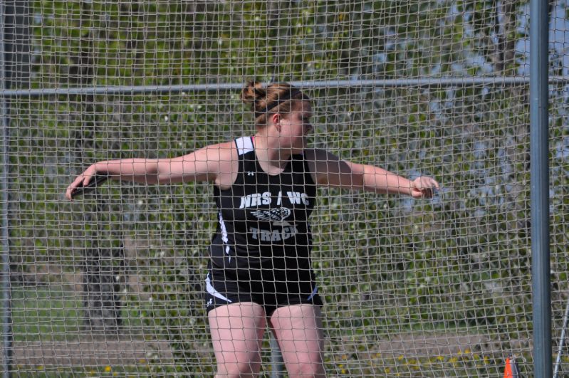 Discus - Girls Class B (14 of 88)