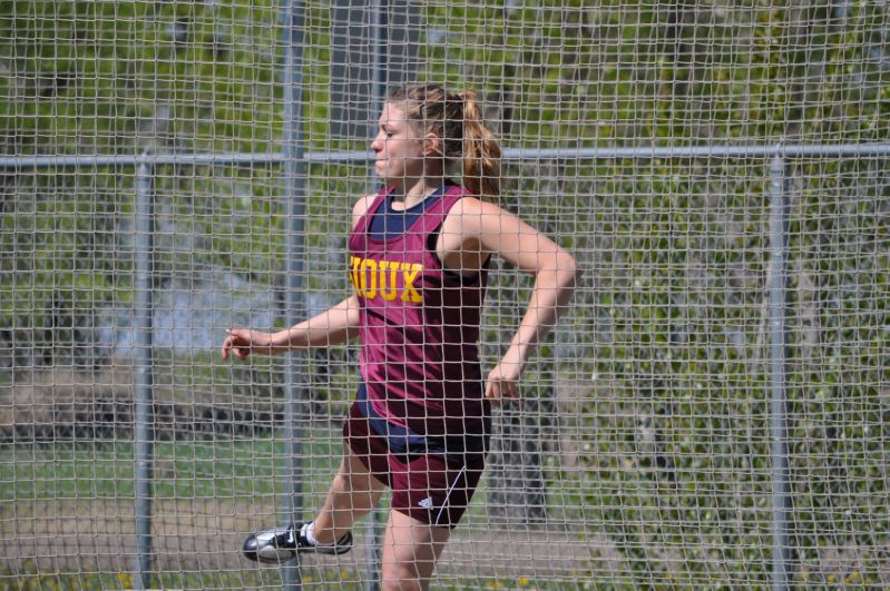 Discus - Girls Class B (39 of 88)