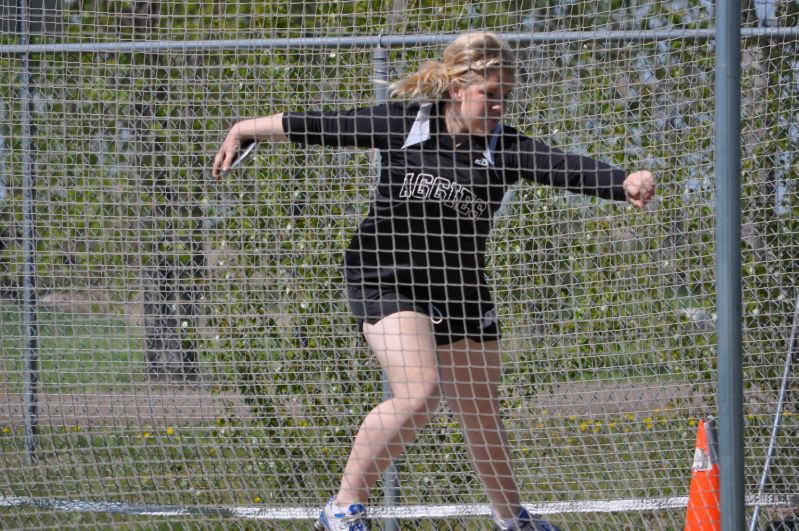 Discus - Girls Class B (68 of 88)