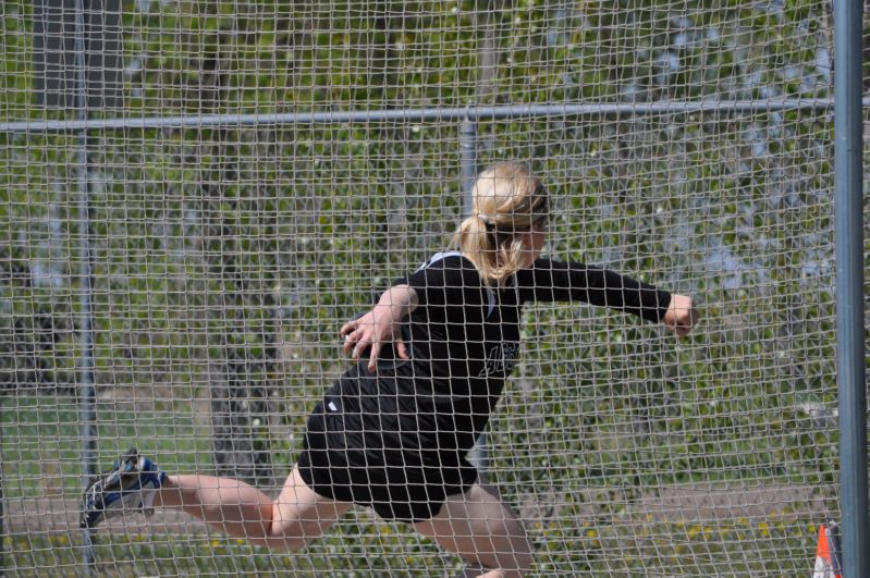 Discus - Girls Class B (69 of 88)