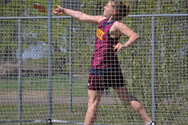 Discus - Girls Class B (75 of 88)