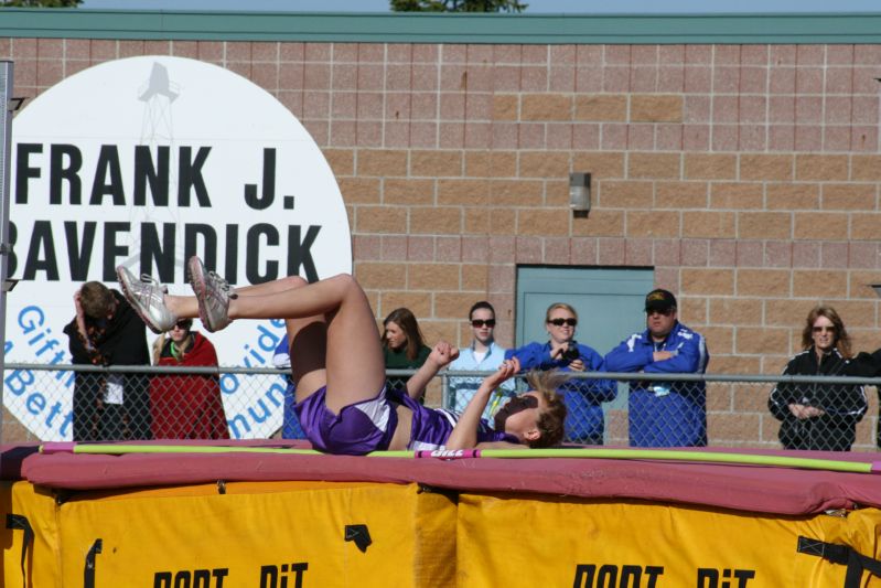 Class B Girls High Jump (10 of 28)